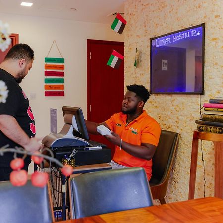 Lunar Hostel Plus Dubai Luaran gambar