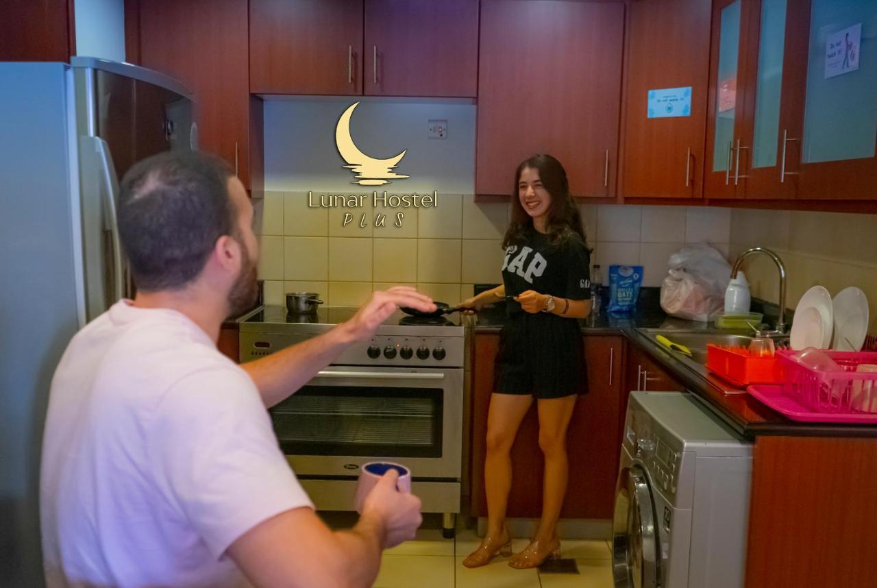 Lunar Hostel Plus Dubai Luaran gambar
