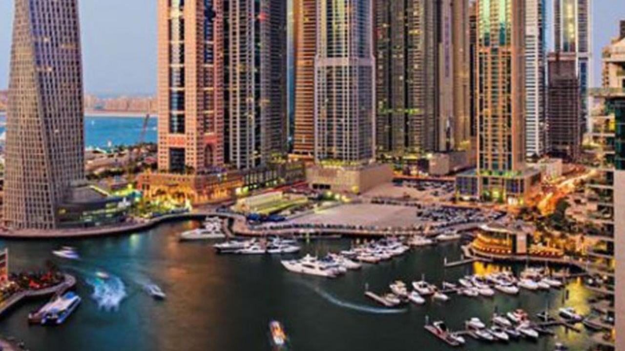 Lunar Hostel Plus Dubai Luaran gambar