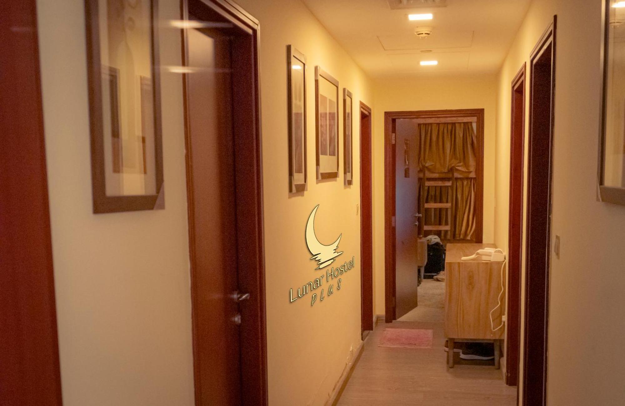 Lunar Hostel Plus Dubai Luaran gambar